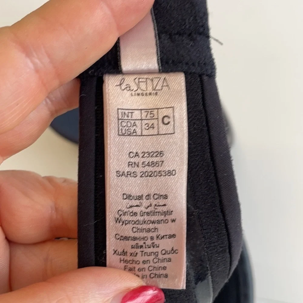 Lasenza Strapless Black Bra - Picture 8 of 13